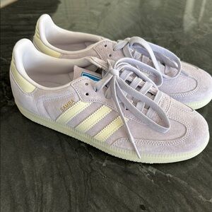 adidas Samba Kids Sneakers in Light Purple and Cream